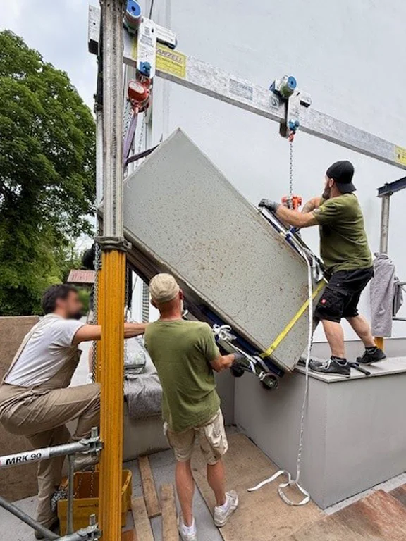 800 Kg Tresor in den Keller 800 Kg Tresor in den Keller